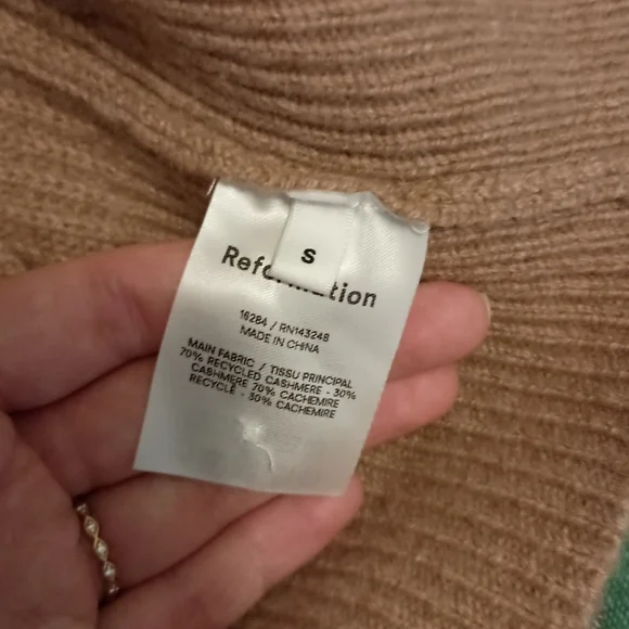 Reformation Fossi Cardigan - Picture 12 of 15